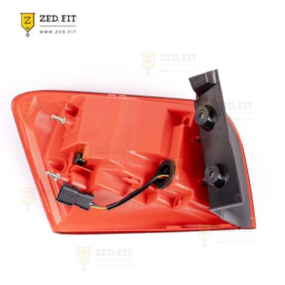 چراغ خطر عقب راست روی گلگیر JAC S5