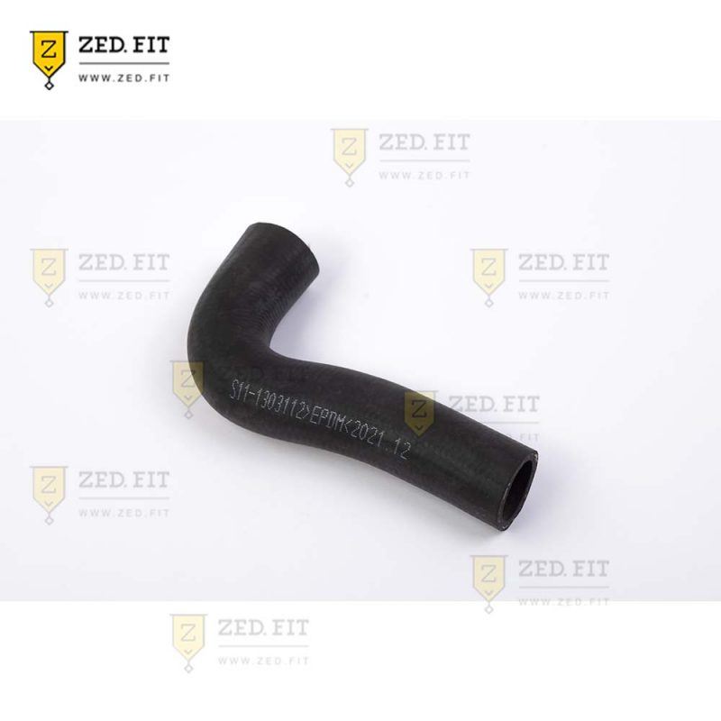 شیلنگ متصل به لوله فلزی آب موتور MVM 110