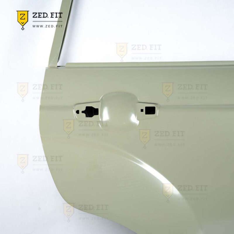 درب عقب راستX60 AT;X60 MT
